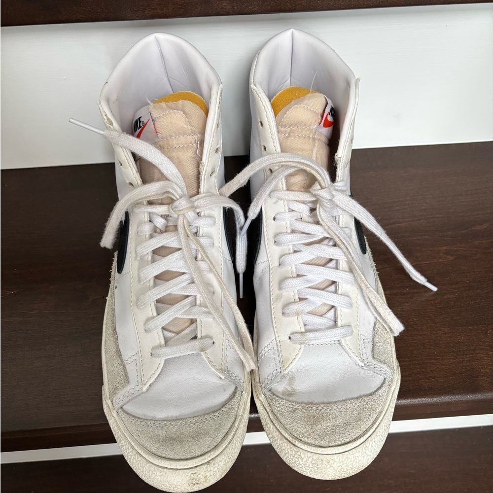 Nike Blazer Mid ‘77 White High-Top Sneakers